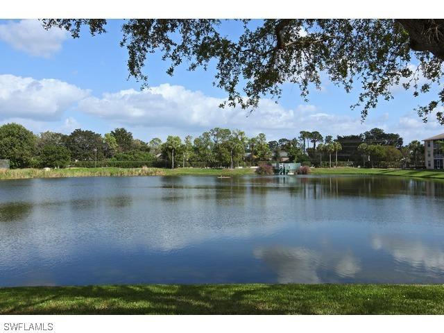 9600 Victoria Ln. #102, Naples, FL