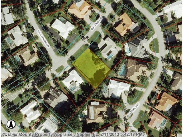 712 Old Trail Dr., Naples, FL 34103