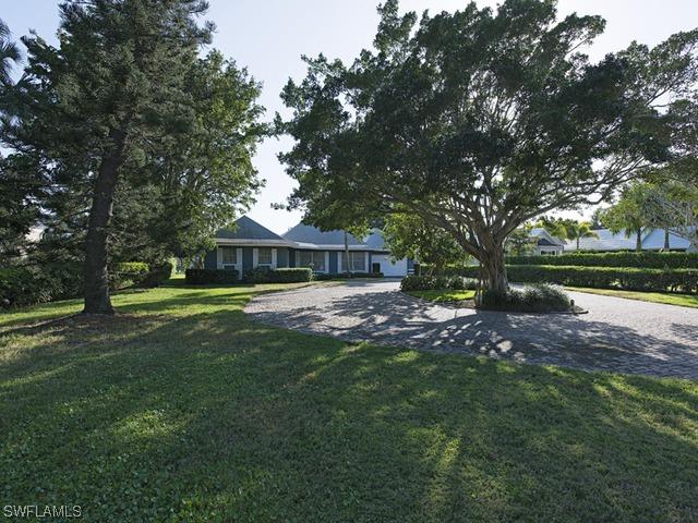 3050 Fort Charles Dr., Naples, FL