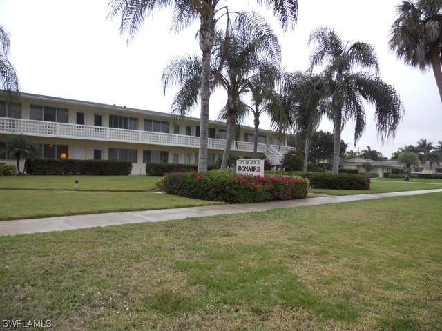 473 12th Ave., Naples, FL 34102