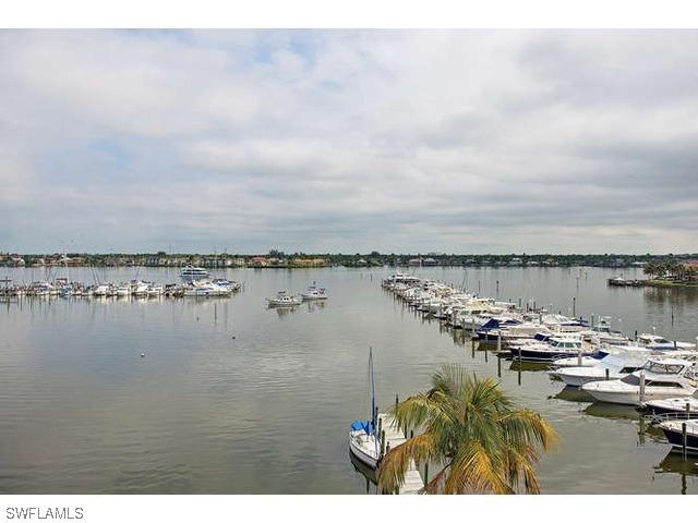 1325 7th St. #6 B, Naples, FL
