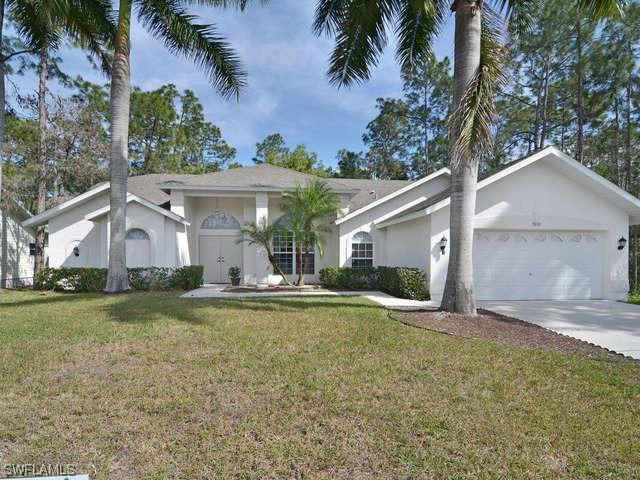 5800 Cypress Hollow Way, Naples, FL