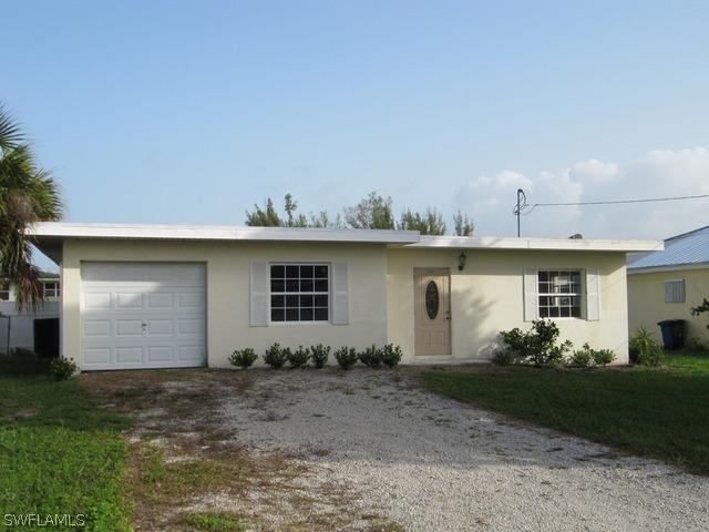 181 Flamingo St., Fort Myers Beach, FL