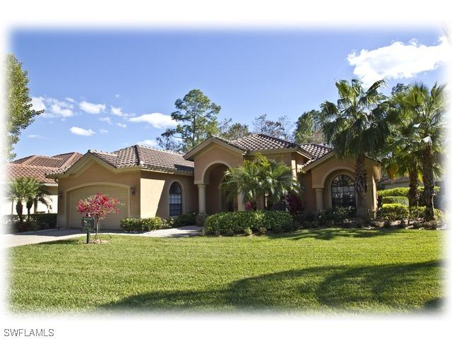 2908 Lone Pine Ln., Naples, FL 34119