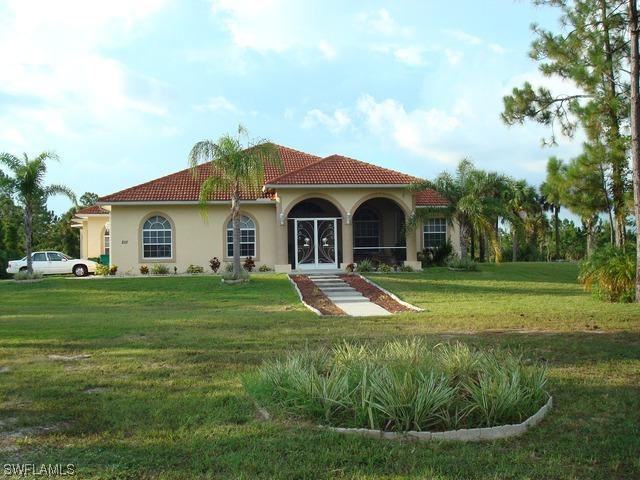 2111 14th Ave., Naples, FL 34120