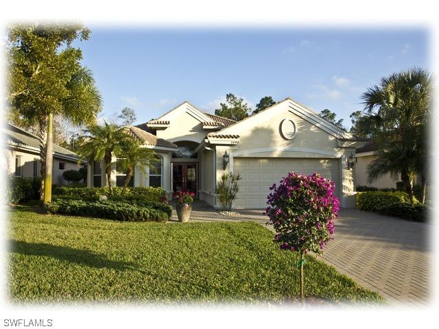 2894 Lone Pine Ln., Naples, FL