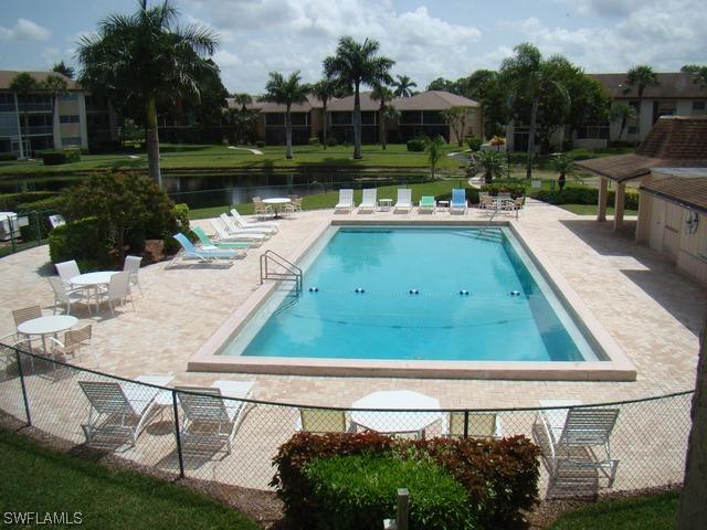 960 Palm View Dr. #212, Naples, FL