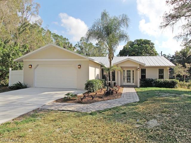 6040 Spanish Oaks Ln., Naples, FL