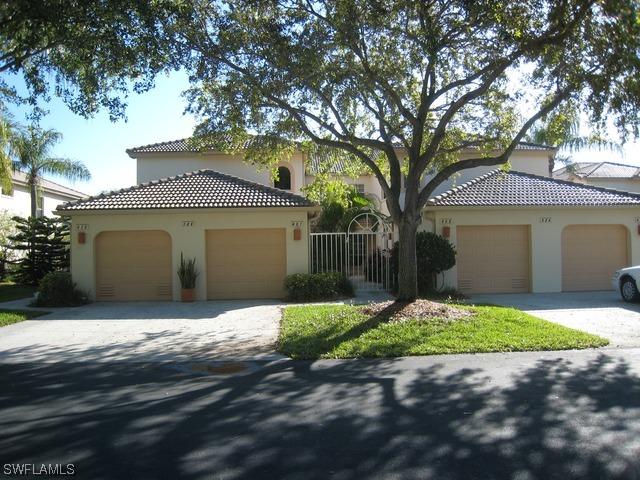 526 Lake Louise Cir. #403, Naples, FL