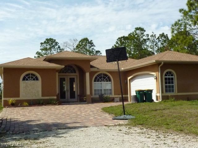 829 12th St., Naples, FL 34117