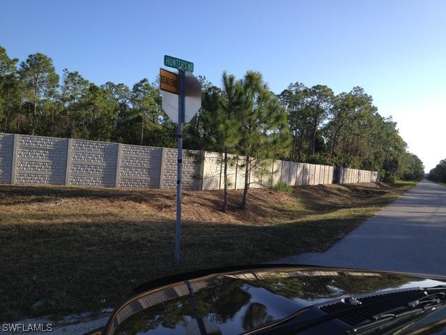 7071 Hunters Rd., Naples, FL 34109