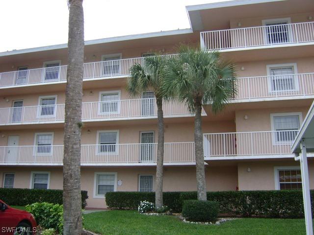 441 Quail Forest Blvd. #208, Naples, FL 34105