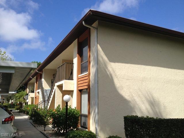 4241 Chantelle Dr. #D-204, Naples, FL