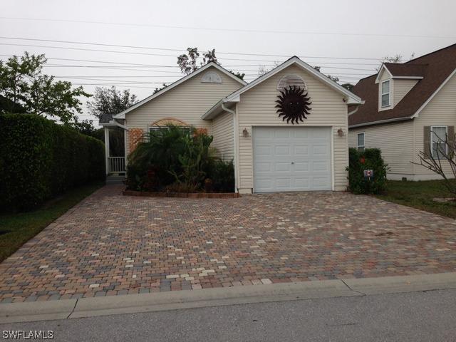 135 Leawood Cir., Naples, FL 34104