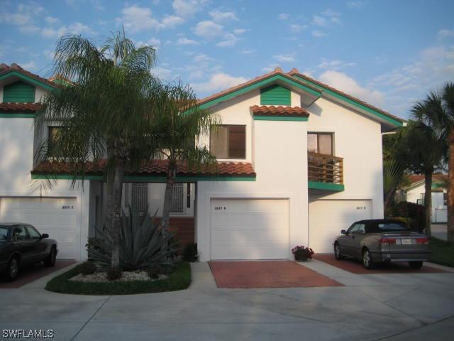 2217 Anchorage Ln., Naples, FL