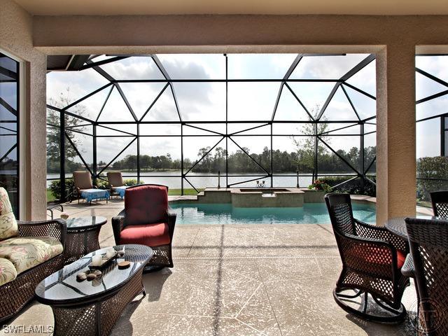 6160 Dogleg Dr., Naples, FL 34113