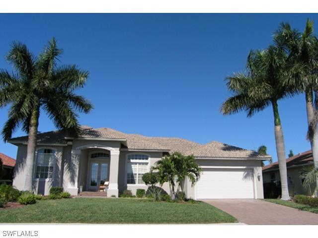 1566 Buccaneer Ct., Marco Island, FL 34145