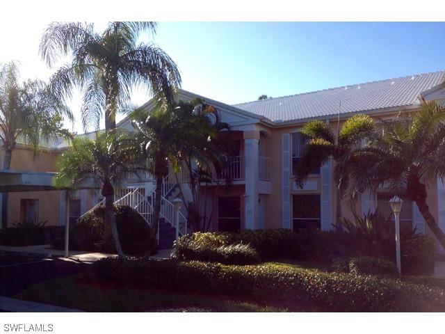 876 Gulf Pavilion Dr., Naples, FL