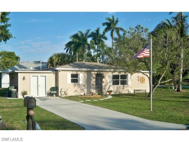 215 Prospect Ave., Fort Myers, FL