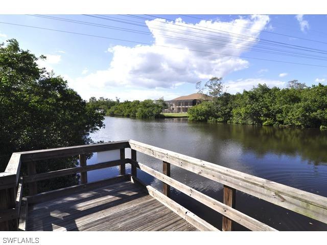 6910 Lakewood Isle Dr., Fort Myers, FL