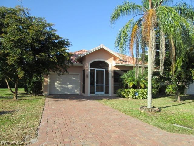 585 N 102nd Ave., Naples, FL 34108