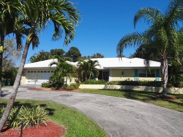 154 Burning Tree Dr., Naples, FL