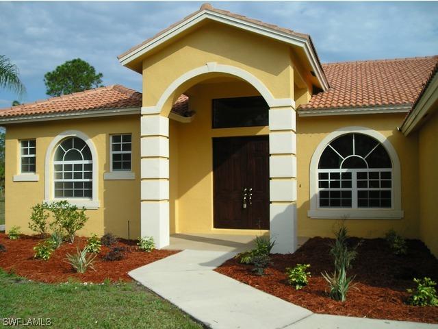 2931 8th Ave., Naples, FL 34120