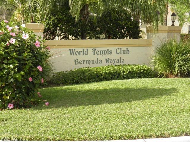 3260 Douglas Dr., Naples, FL 34109