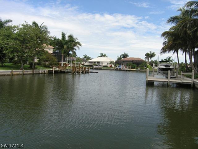 435 River Ct., Marco Island, FL