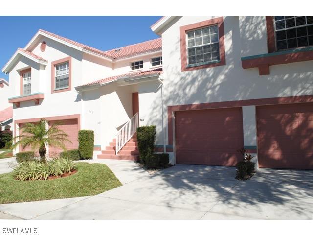 673 Windsor Sq. #202, Naples, FL 34104