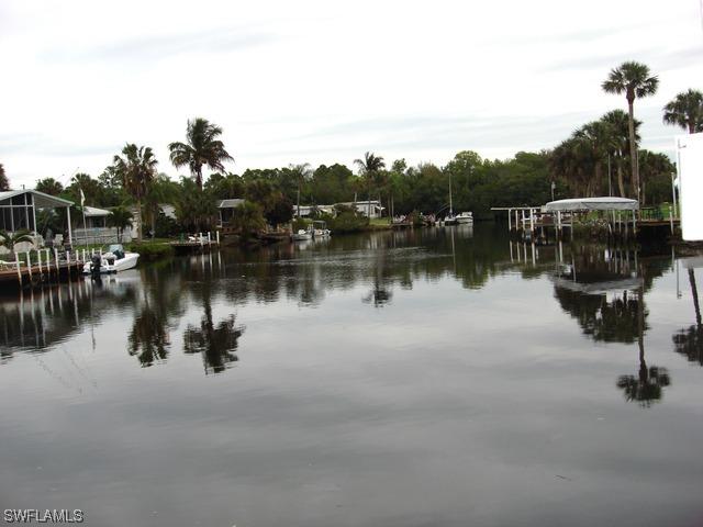 25 Aquamarine Ave., Naples, FL