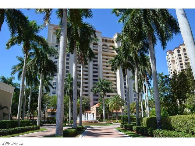 6585 Nicholas Blvd. #601, Naples, FL