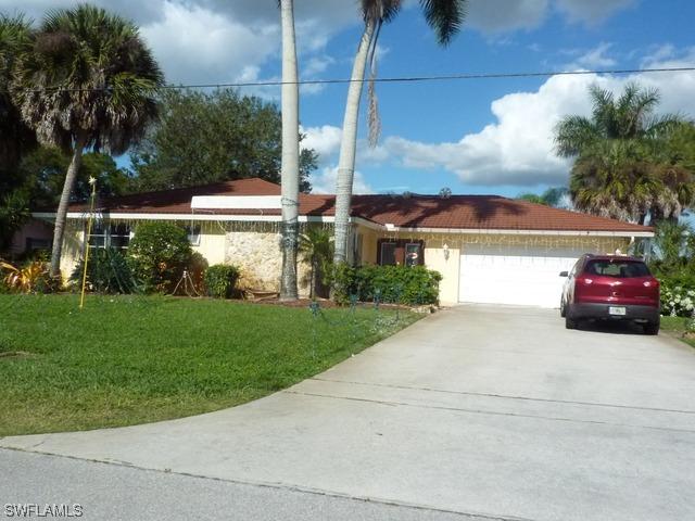 278 Fairway Cir., Naples, FL 34110