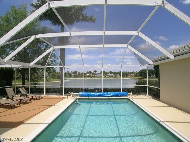 1542 Vintage Ln., Naples, FL