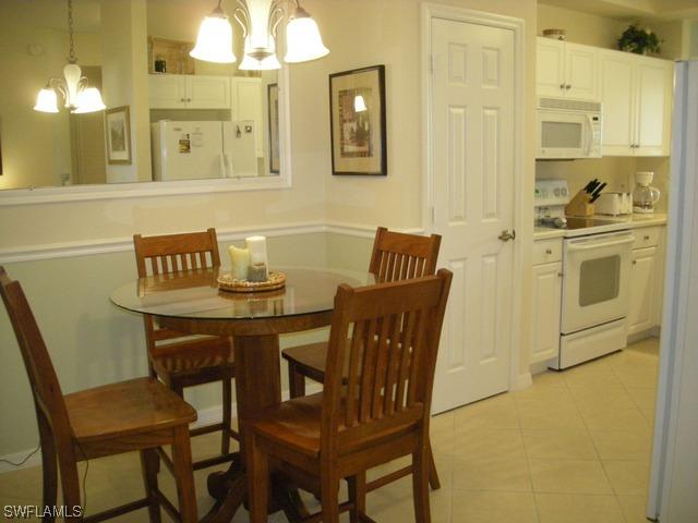 3980 Bishopwood Ct. #105, Naples, FL 34114