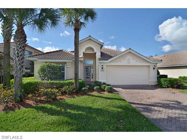 5845 Constitution St., Naples, FL 34142