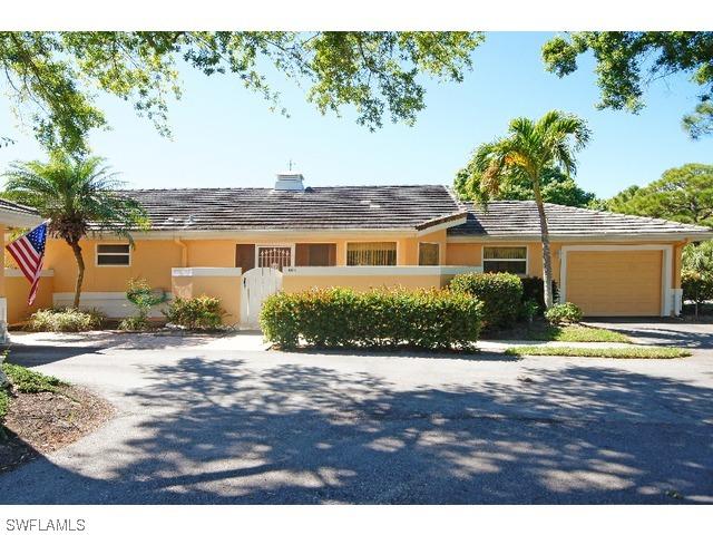 378 Emerald Bay Cir. #M-8, Naples, FL