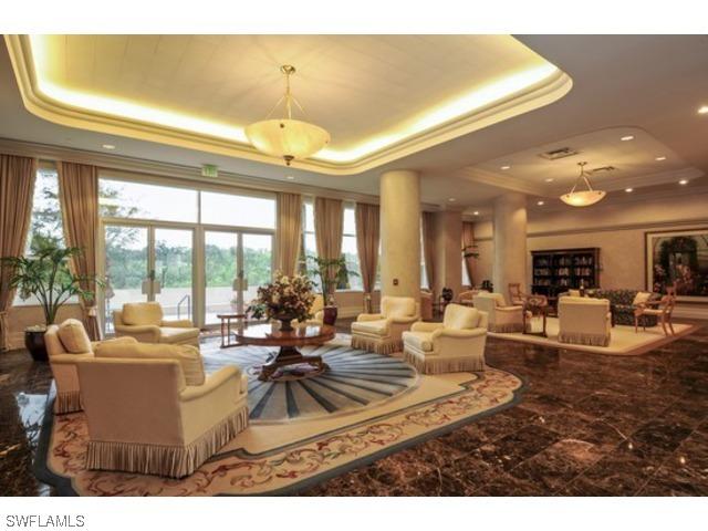 6825 Grenadier Blvd. #802, Naples, FL