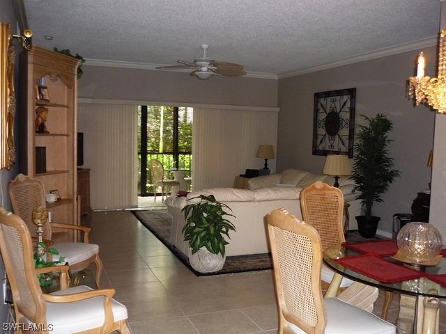 567 Serendipity Dr., Naples, FL 34108