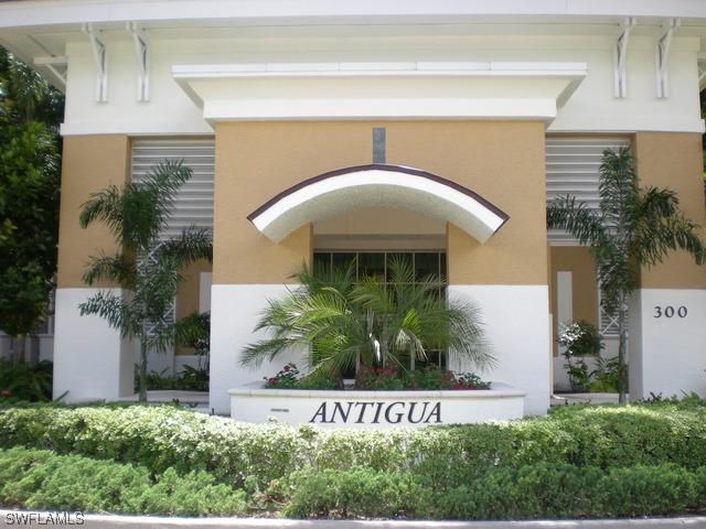 300 Dunes Blvd. #104, Naples, FL 34110