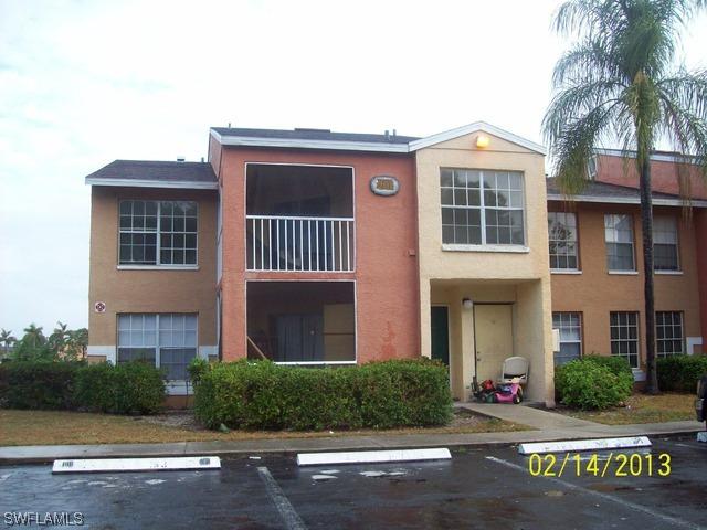 201 Santa Clara Dr., Naples, FL 34104
