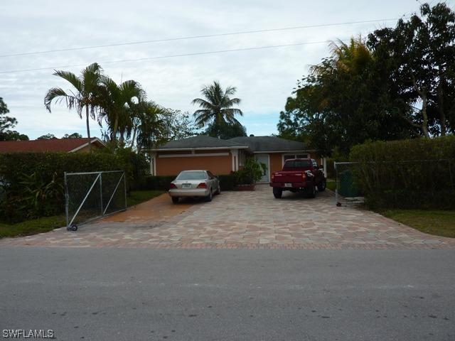 5454 Catts St., Naples, FL 34113