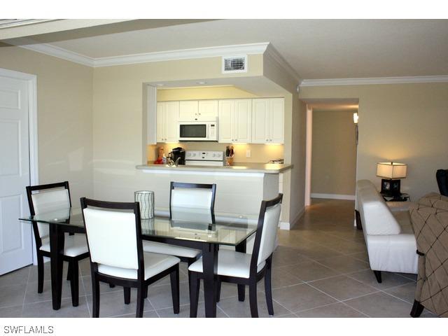 1155 Sandpiper St. #B7, Naples, FL 34102