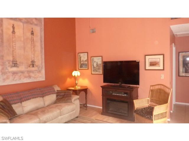 7127 Almendro Ter. #1, Fort Myers, FL