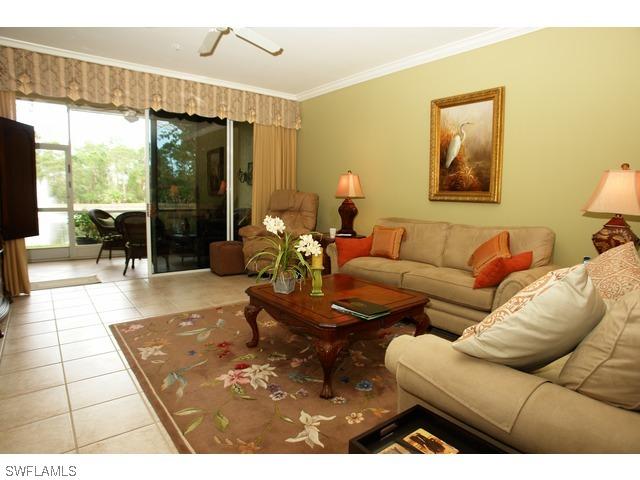 1015 Tarpon Cove Dr. #102, Naples, FL