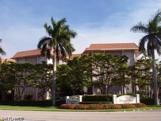 222 Harbour Dr. #110, Naples, FL 34103