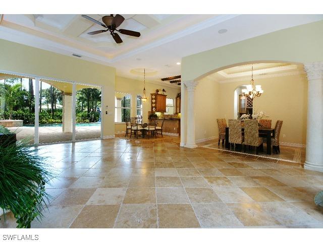 249 Charleston Ct., Naples, FL 34110