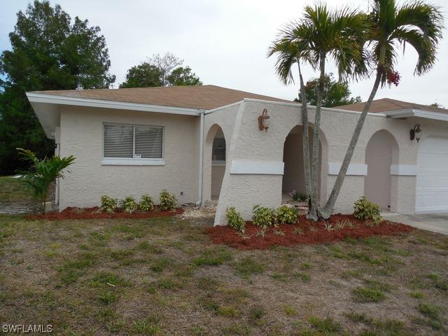 5418 Warren St., Naples, FL 34113