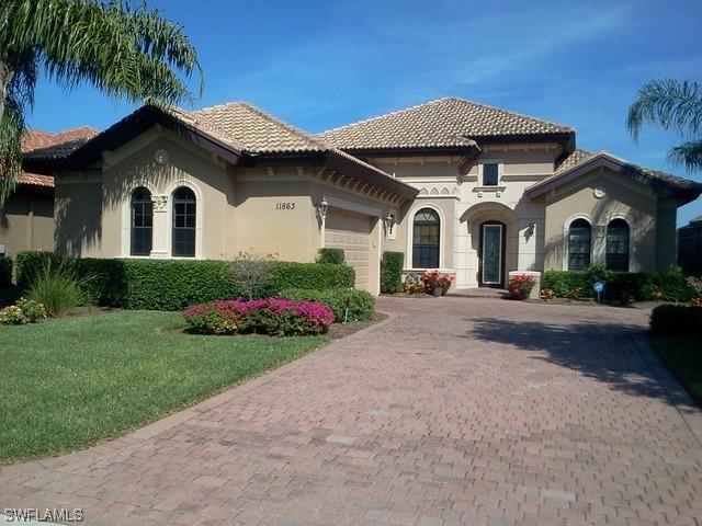 11863 Rosalinda Ct., Fort Myers, FL 33912