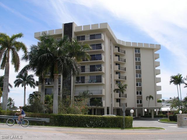 2150 Gulf Shore Blvd. #507, Naples, FL 34102